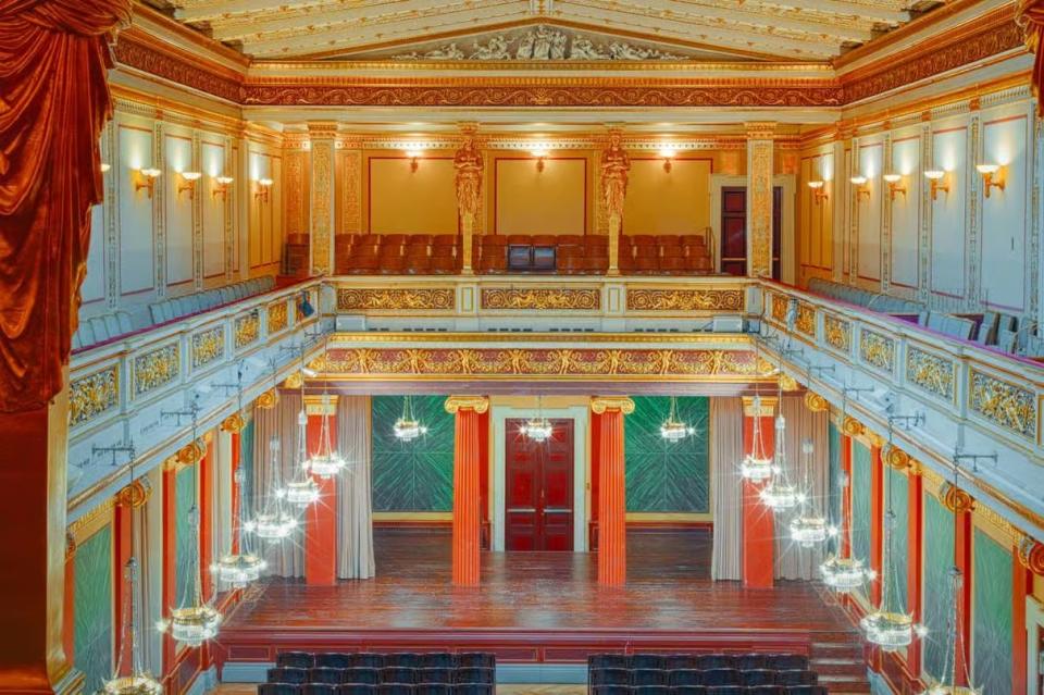 Vienna: Classical Concert in the World-Famous Musikverein