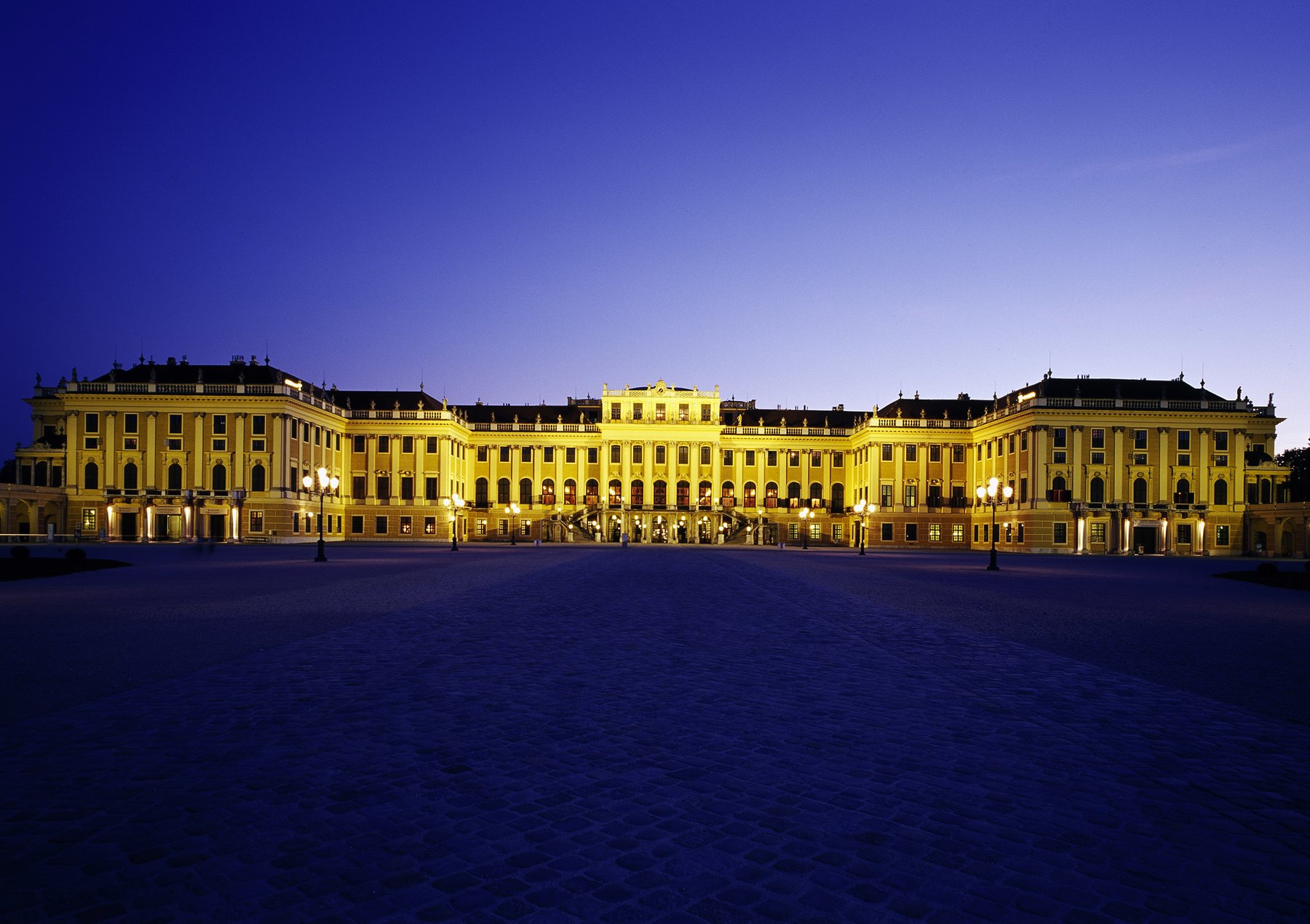 Imperial Lights & Concert at Schönbrunn